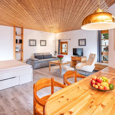 Schweizerhof Ferienwohnungen Lenzerheide 1 Room photo